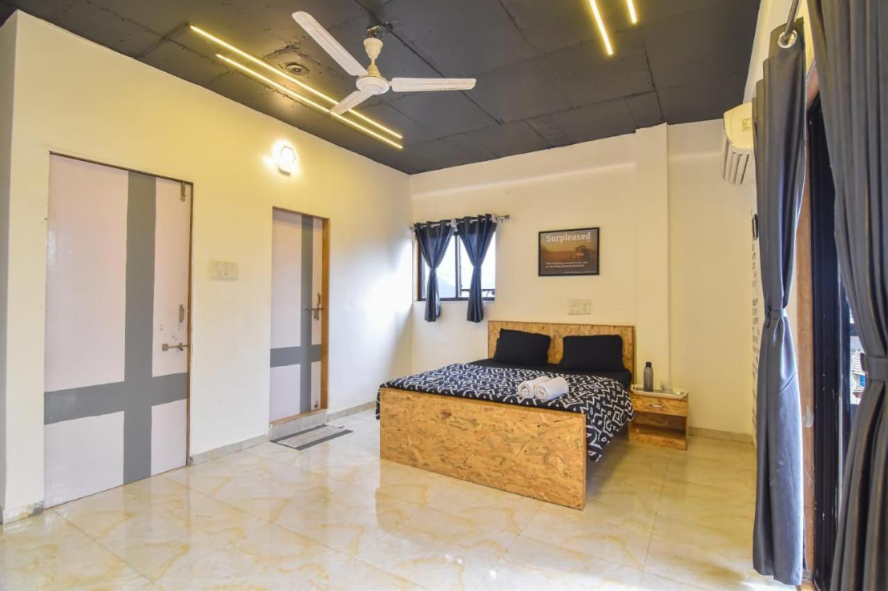 Empyrean Stay Ll 3Bhk Ll Black Horse Villa Ll Ac Ll Private Pool Ll Wifi II Lux Ll Lonavala Exterior photo